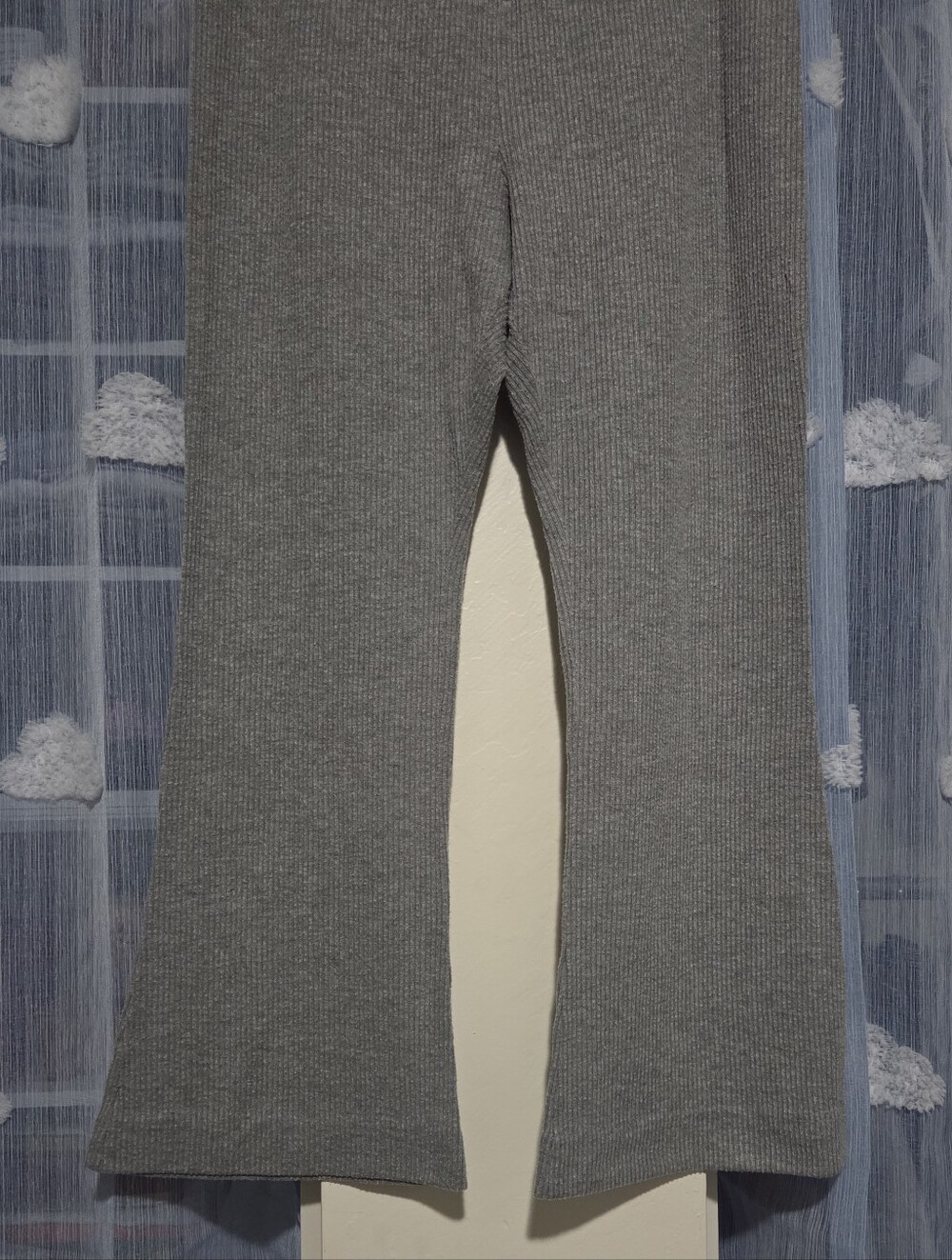 Colsie Ribbed Crossover Waist Flared Pants - Picture 4 of 7